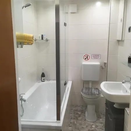 Tauchen Im Kreidesee, Keine Monteuerunterkunft شقة *