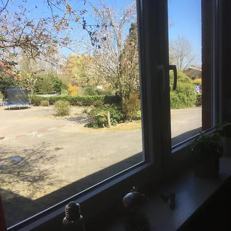 Tauchen Im Kreidesee, Keine Monteuerunterkunft * Hemmoor